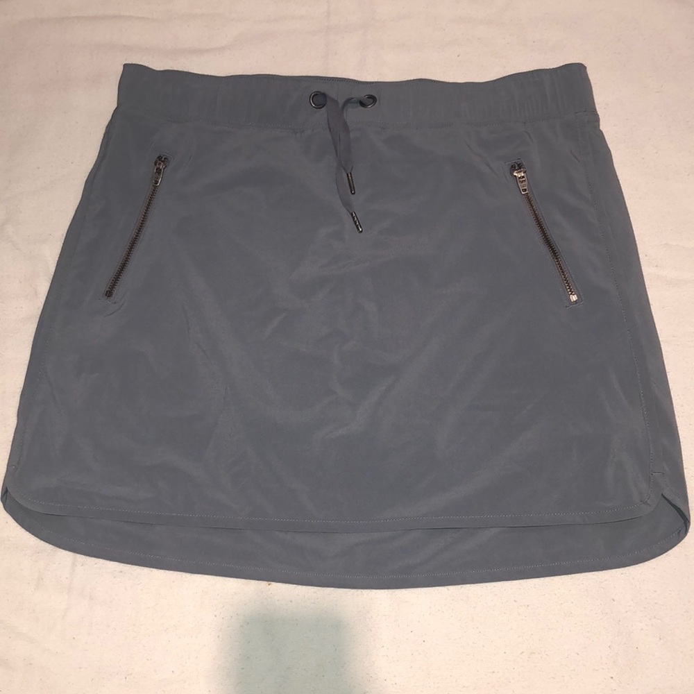 Athleta Workout Skirt